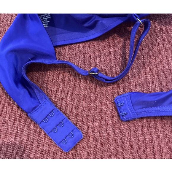 VICTORIA’S SECRET Plunge Satin Midnight Blue W/ Padded Bra Size 34C - Picture 8 of 10